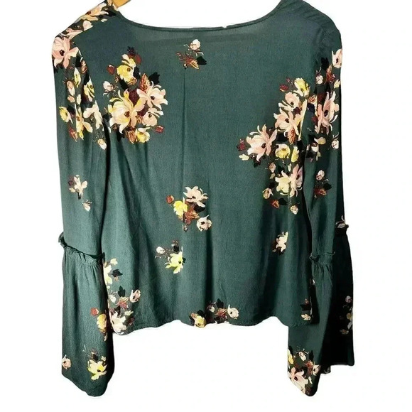 BP. Green‎ Floral Flare Sleeve XS - Picture 2 of 6